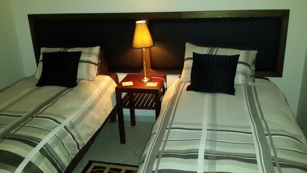 Magaliqua Guest House Noordheuwel Szoba fotó